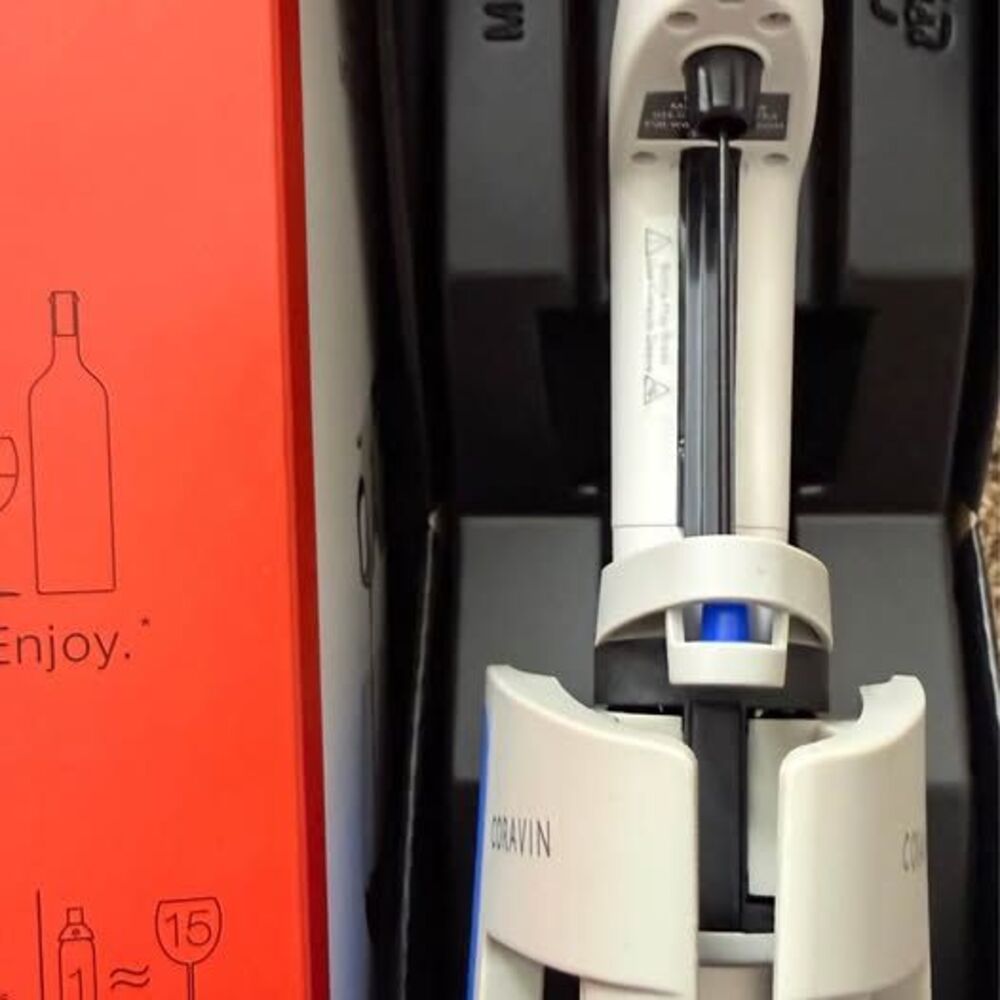 Coravin Model One Advanced Wine Preservation System-Tested - Excellent Condition - Picture 6 of 6